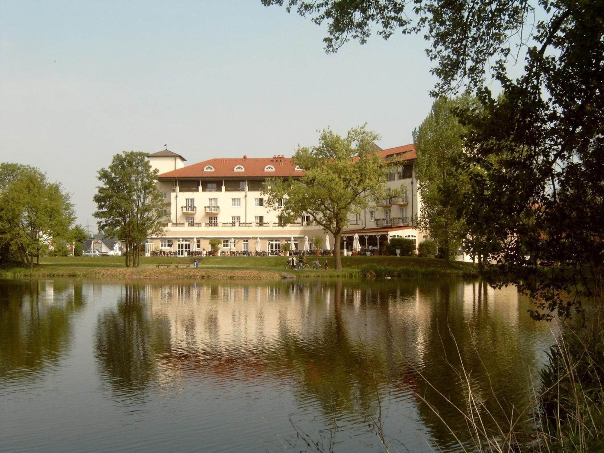 Hotel Landhaus Milser Duisburgo Exterior foto