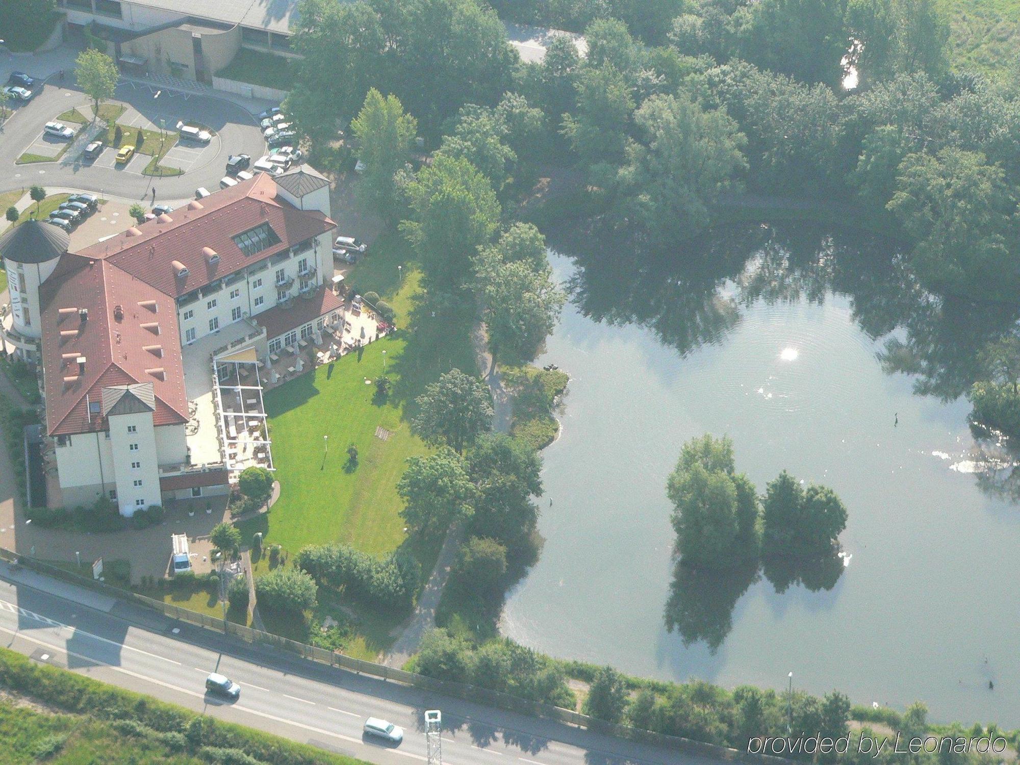 Hotel Landhaus Milser Duisburgo Exterior foto